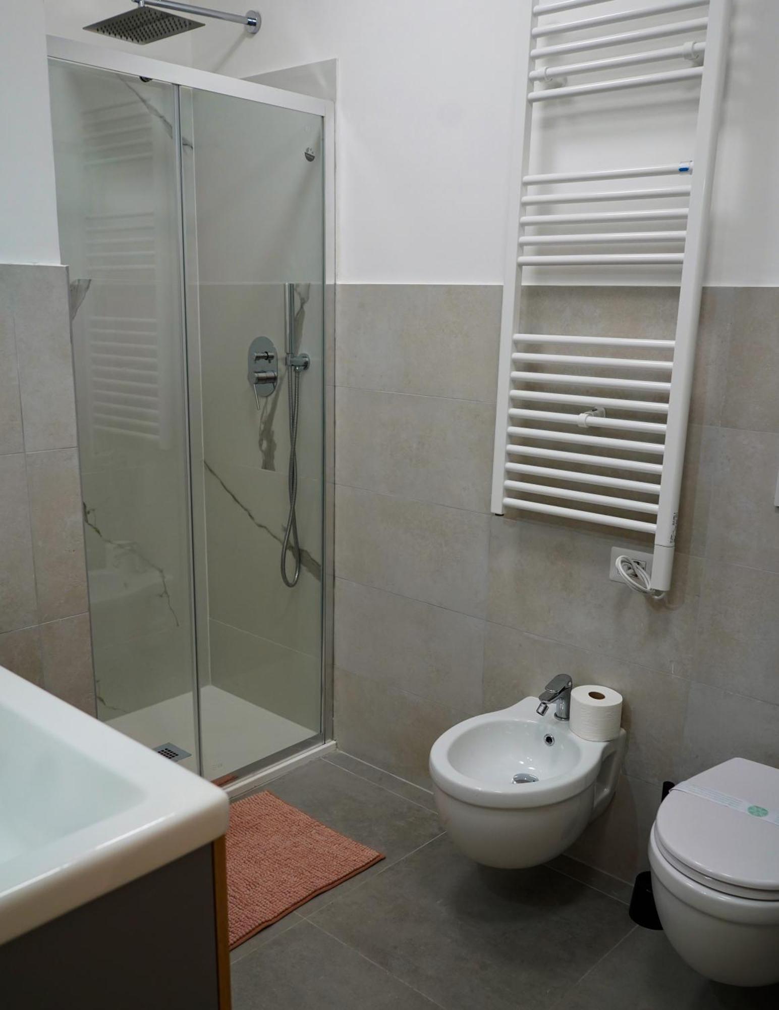 Santo Apartment In Trastevere Рим Екстериор снимка