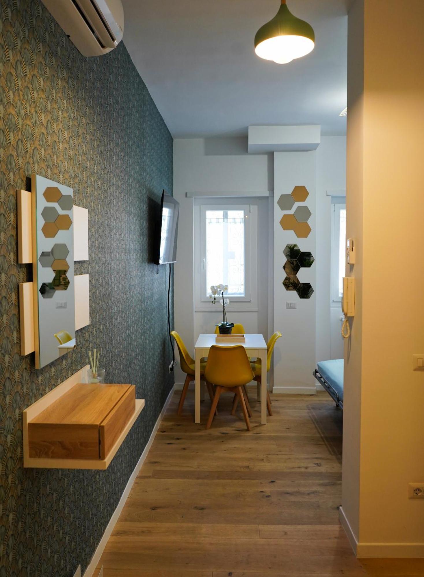 Santo Apartment In Trastevere Рим Екстериор снимка