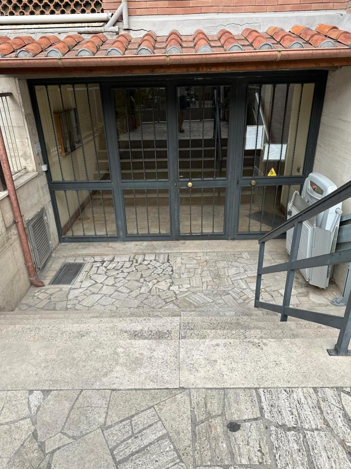 Santo Apartment In Trastevere Рим Екстериор снимка